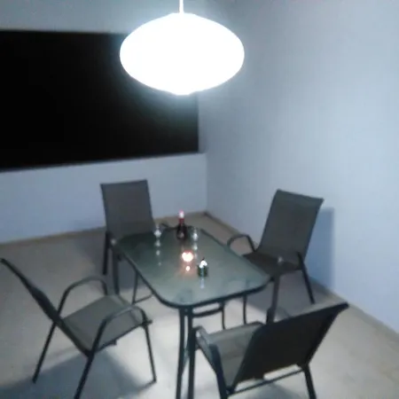 Hidden Paradise 公寓式酒店 3*