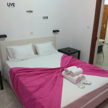 Aparthotel Hidden Paradise